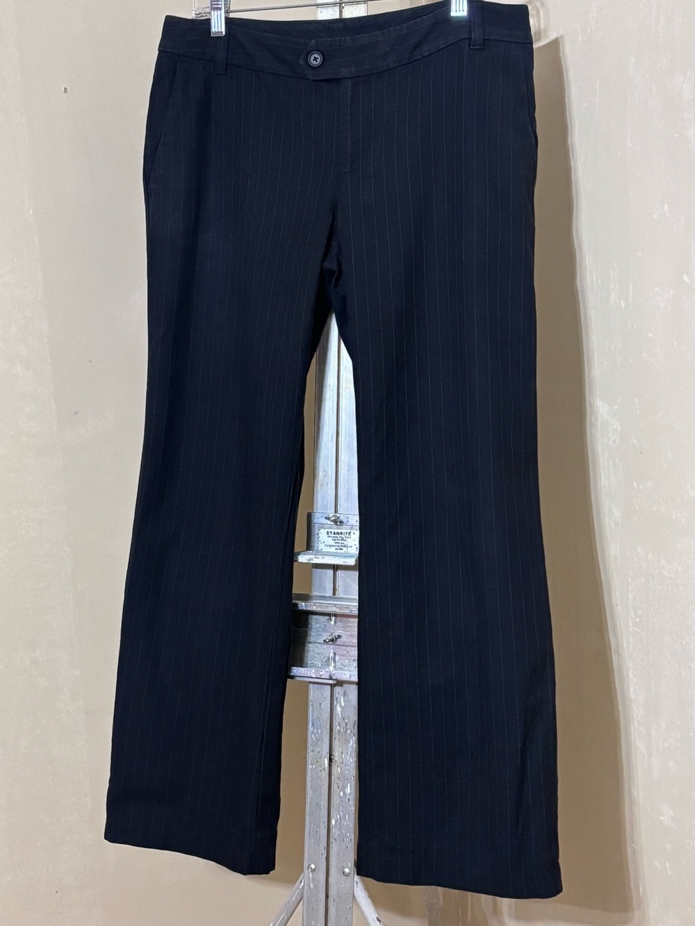 Banana Republic Women’s Charcoal Pinstripe Trousers Corporate Core Old Money